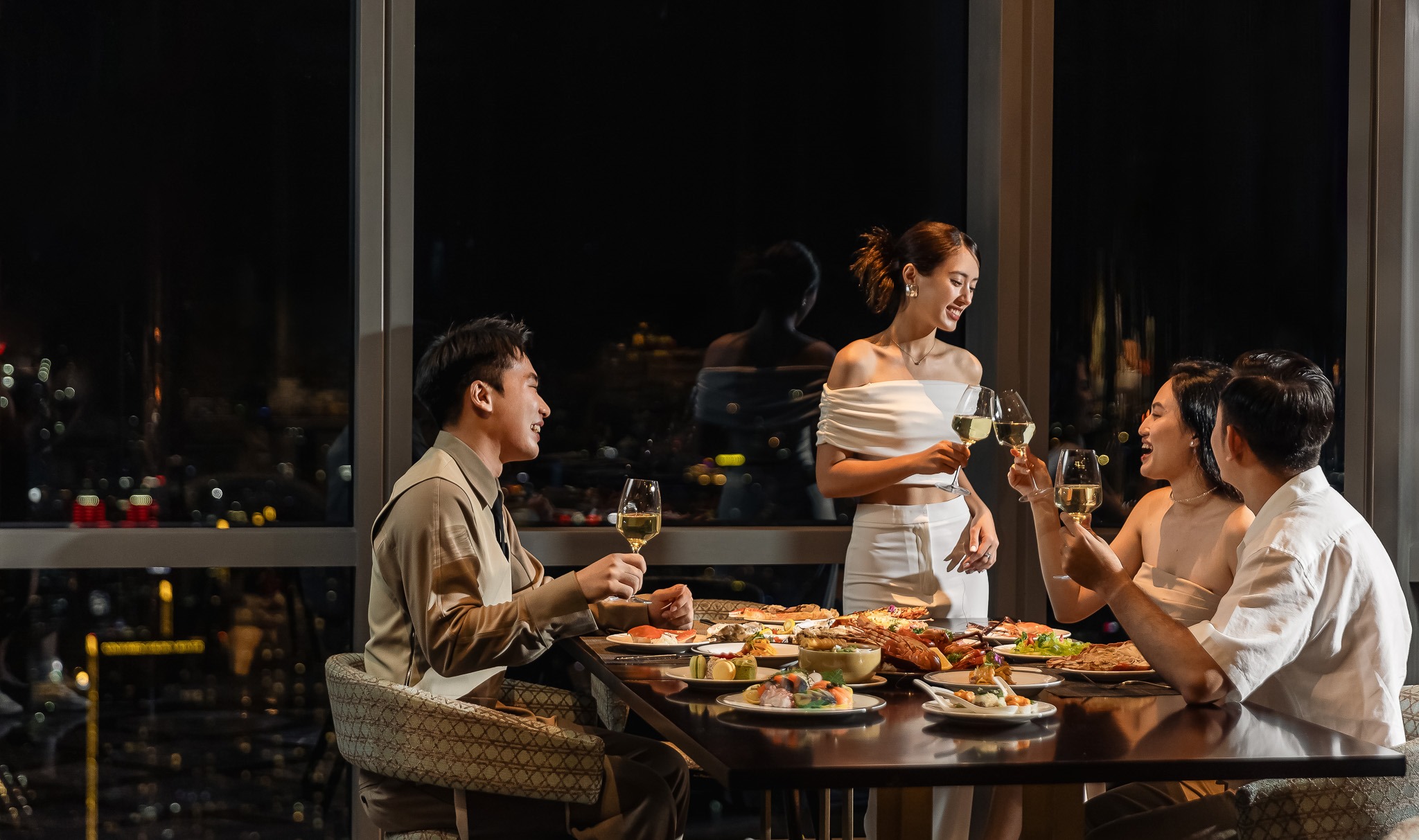 Tận hưởng mùa lễ hội bất tận tại Vinpearl Landmark 81, Autograph Collection