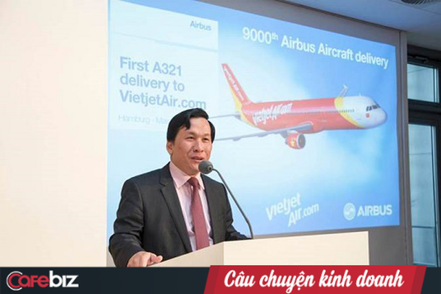 Lãnh đạo hai hãng hàng không lớn nhất Việt Nam tranh luận về bài toán tăng trưởng nóng