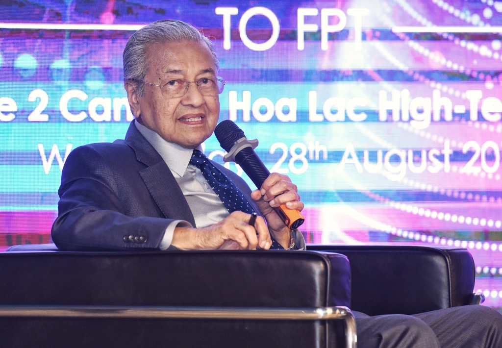 Thủ tướng Malaysia chia sẻ kinh nghiệm chuyển đổi số thành công