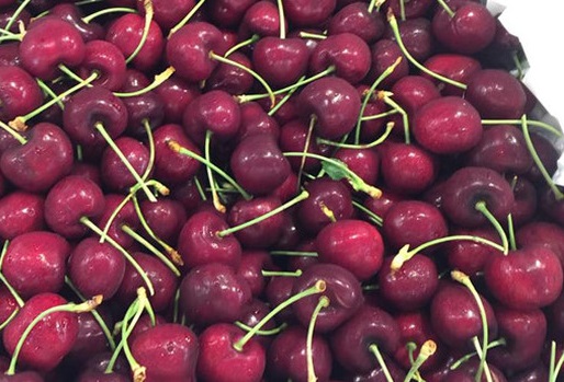 Cherry Mỹ giá 200.000 đồng một kg ở siêu thị