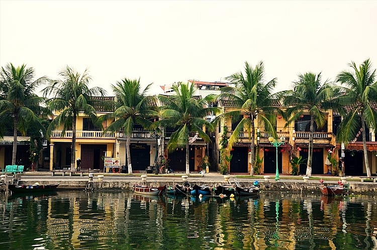 Doanh nghiệp du lịch đương đầu thử thách mới