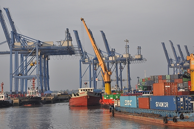 TP. Hồ Chí Minh: Thay đổi hệ thống logistics