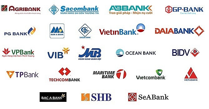 Ngành ngân hàng tiếp tục miễn, giảm phí dịch vụ