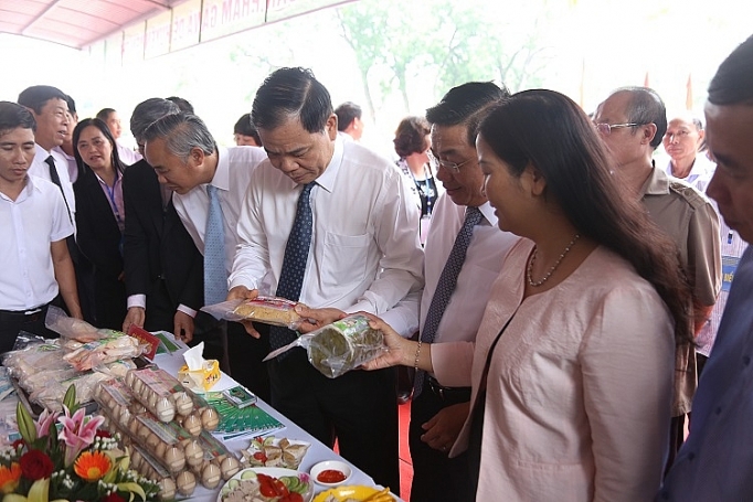 Chuyện con gà đồi và tư duy mới trong sản xuất