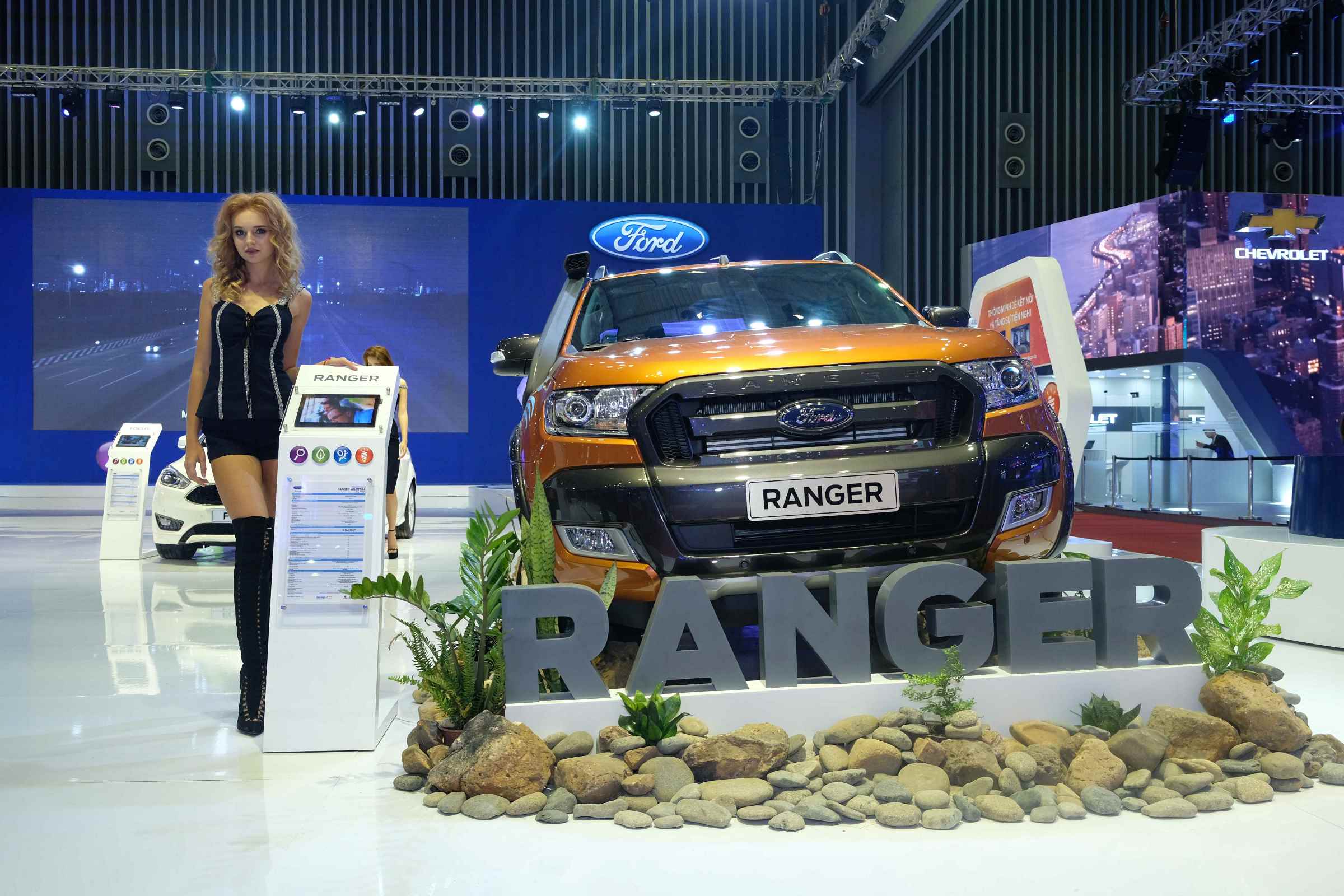 Ford Việt Nam trưng bày các dòng sản phẩm tiên tiến tại Triển Lãm Ô tô Việt Nam 2017