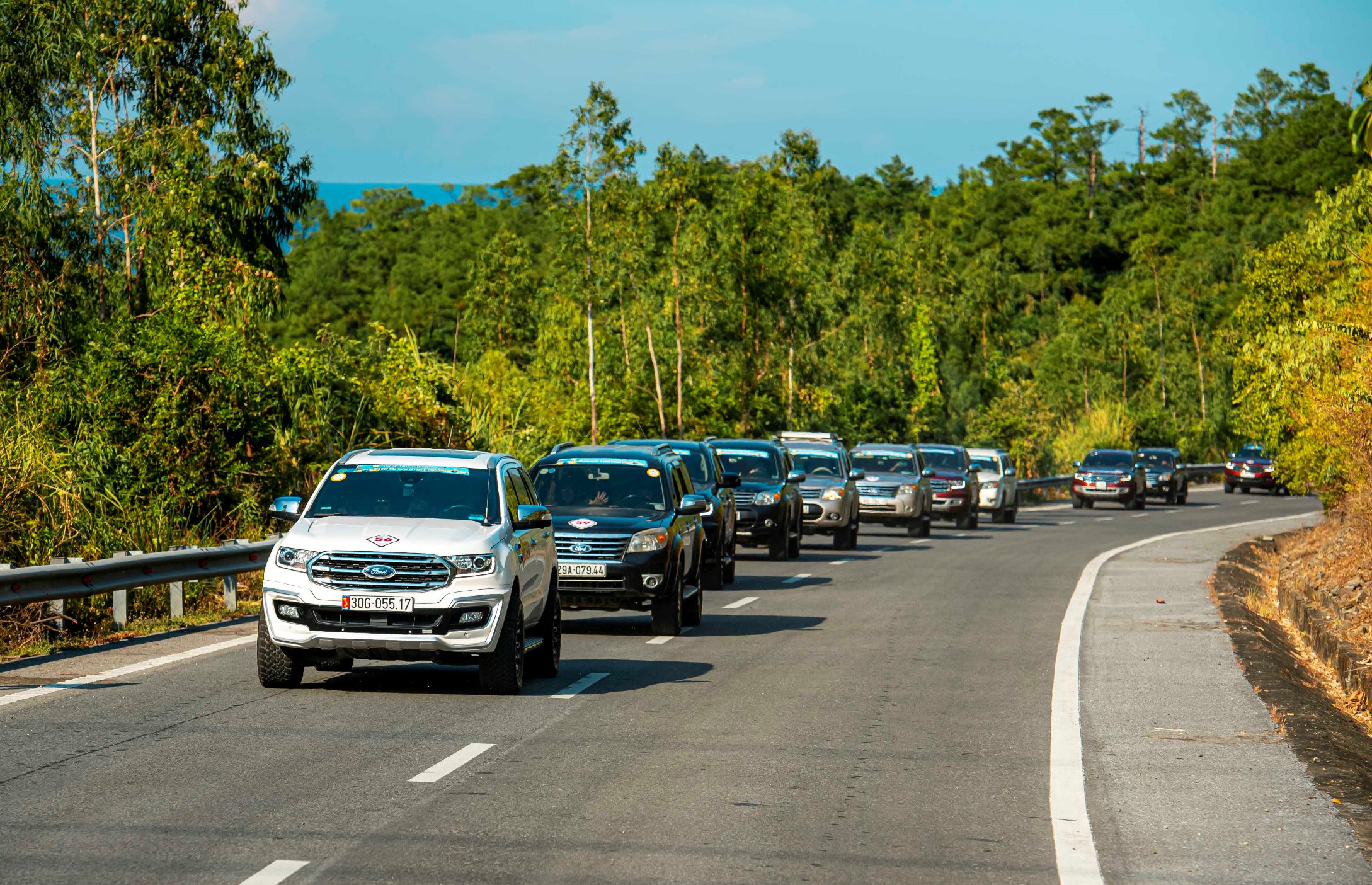 Ford Everest Dẫn Đầu Doanh Số Phân Khúc SUV Hạng Trung Tháng 7/2020