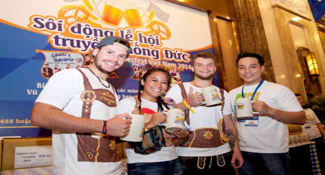Oktoberfest 2015 - Sôi động lễ hội văn hóa Đức