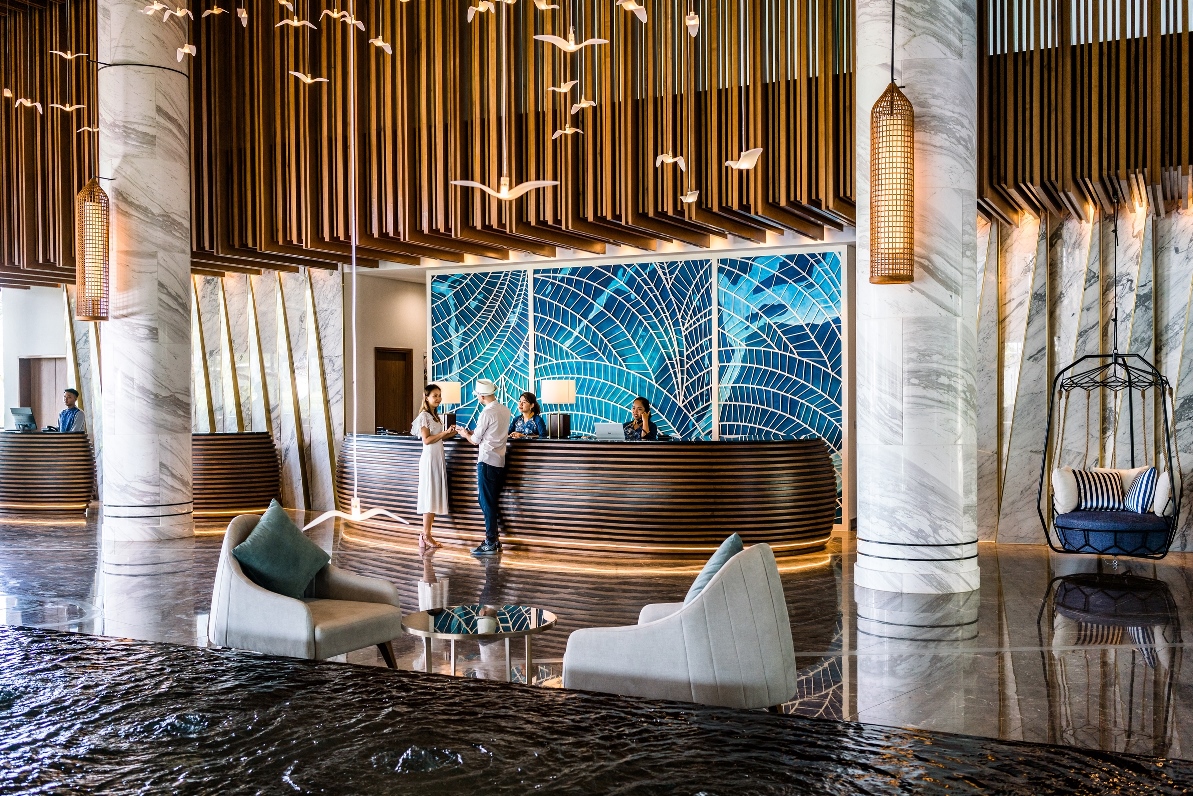 Mövenpick Resort Waverly Phú Quốc được vinh danh trong danh sách 1% khách sạn có dịch vụ tốt nhất thế giới