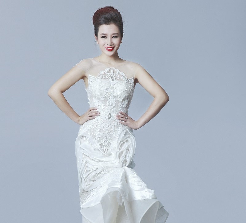 Á hậu Thu Hương tái xuất trong vai trò MC 