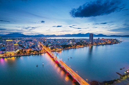 Tiềm năng và thành tựu phát triển kinh tế miền Trung