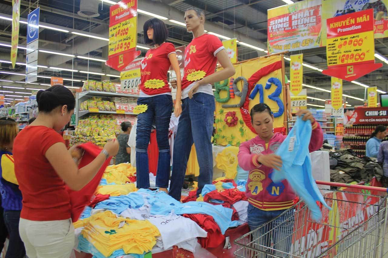 Big C ngưng nhập hàng may mặc Việt, chuẩn bị phát triển thương hiệu mới