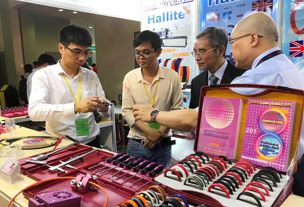 DN nhựa và “bài toán” thân thiện môi trường