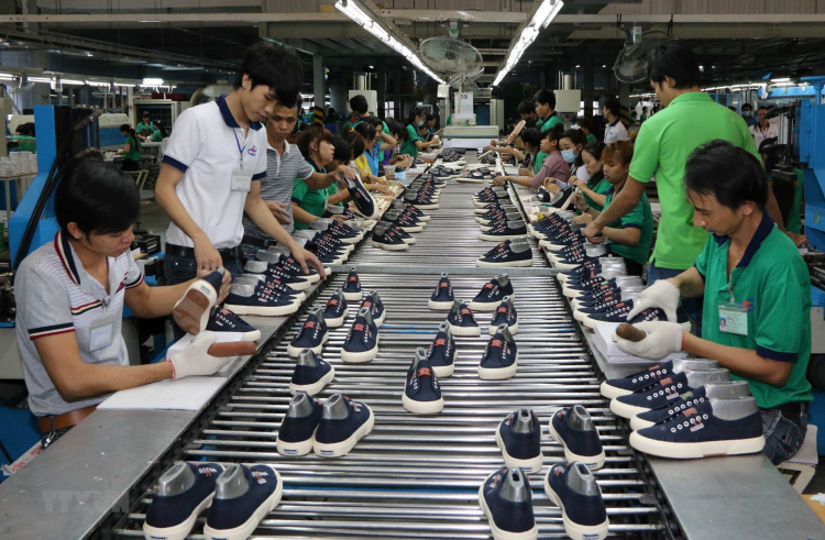 Xuất khẩu giày dép tăng trưởng khá
