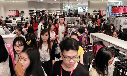 Zara thu hơn 3.000 tỷ đồng sau ba năm xuất hiện tại Việt Nam