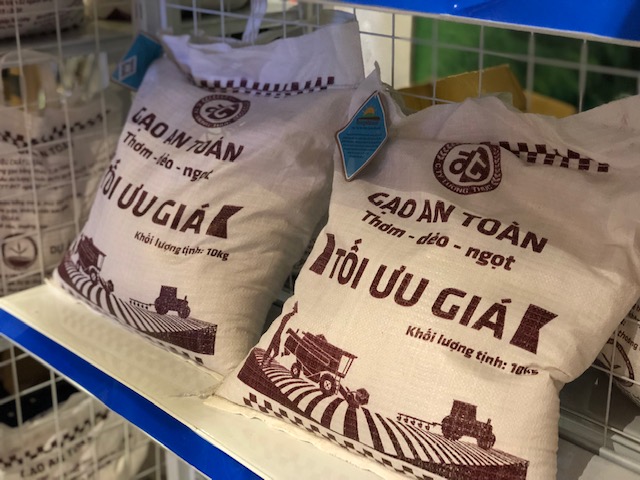 Ngành hàng lúa gạo khởi sắc