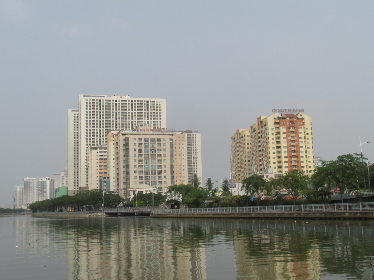 Giới đầu cơ đang lũng đoạn thị trường bất động sản