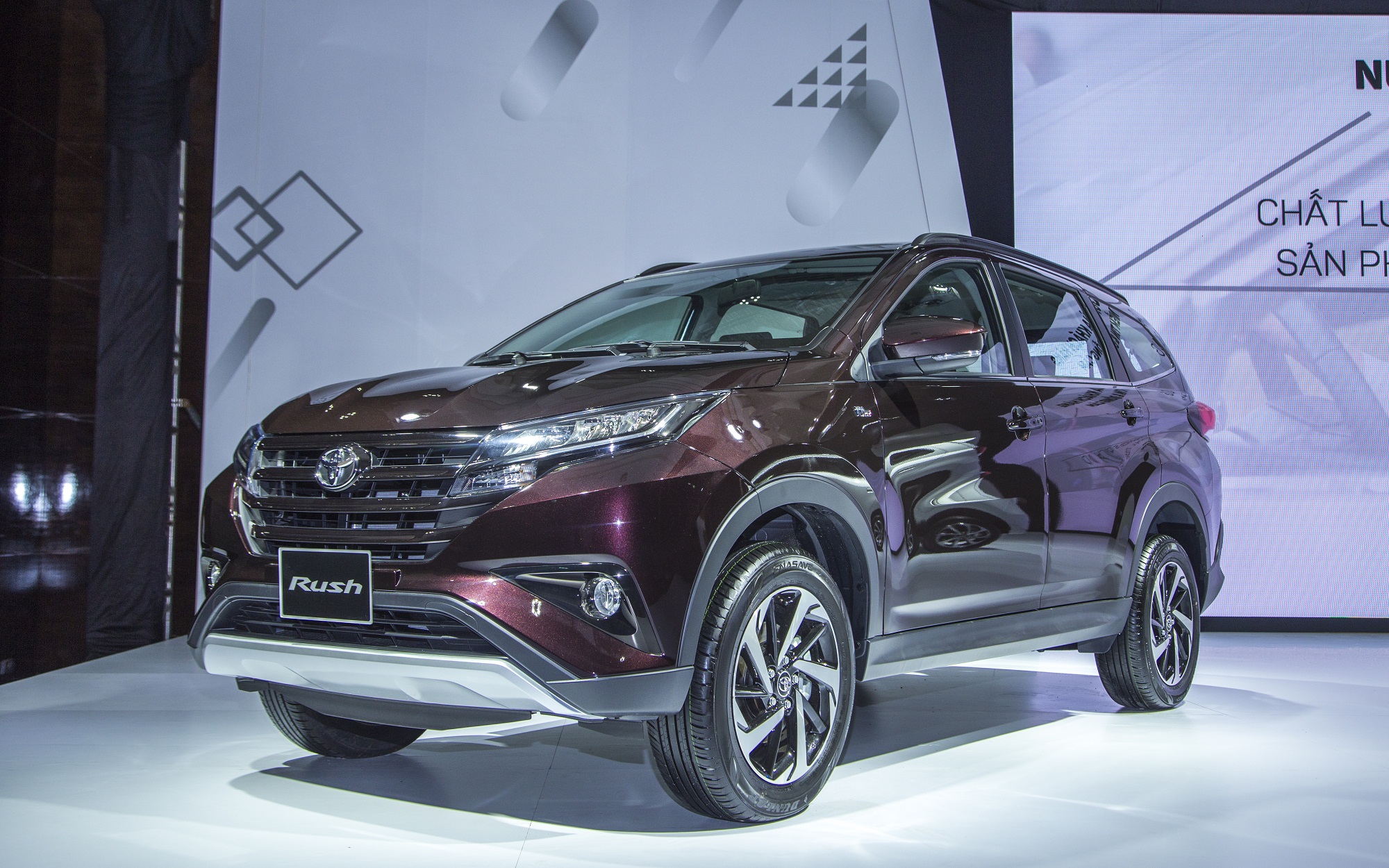 Toyota nhận 4 Giải thưởng lớn