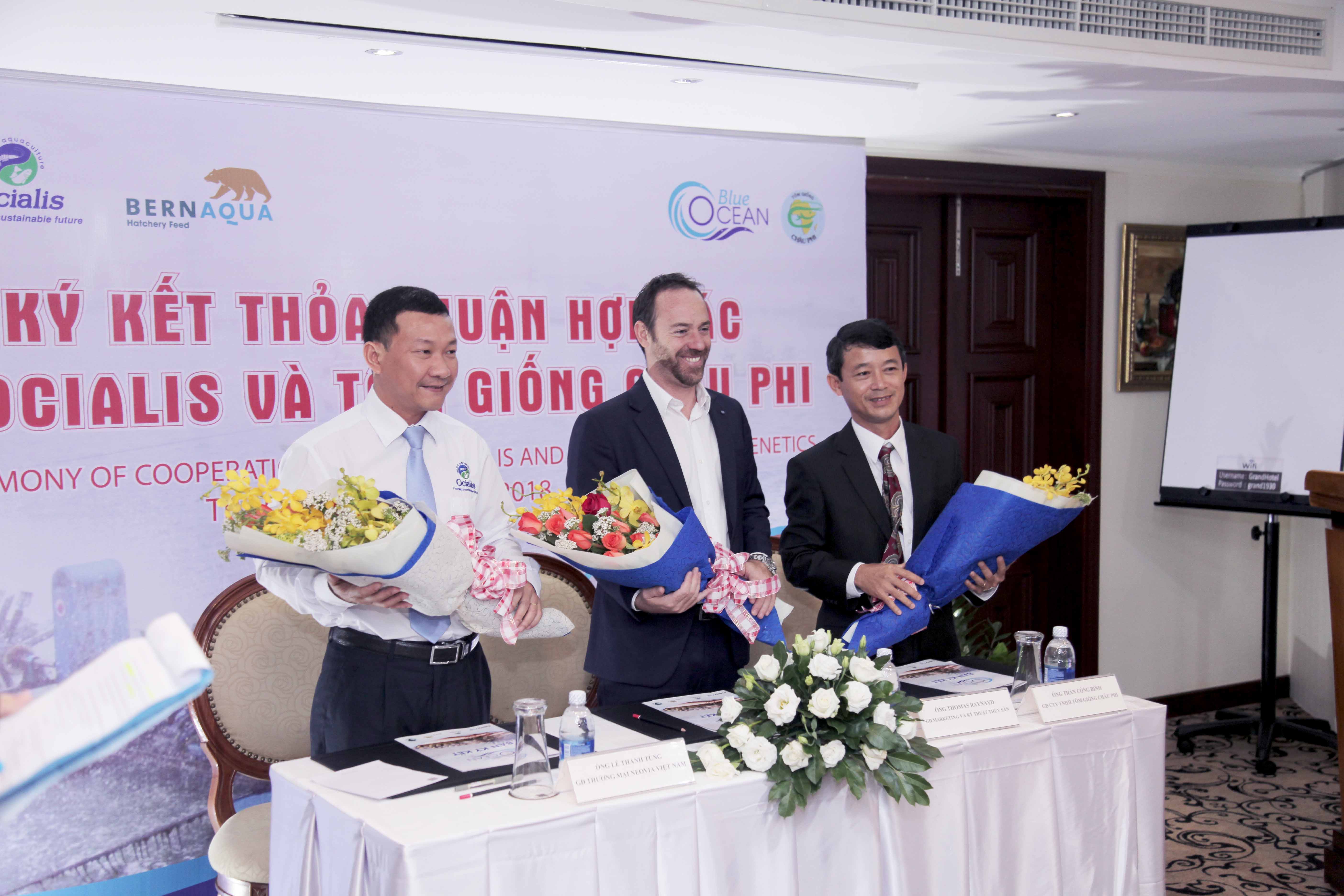 Ocialis và Tôm giống Châu Phi ký kết thỏa thuận hợp tác