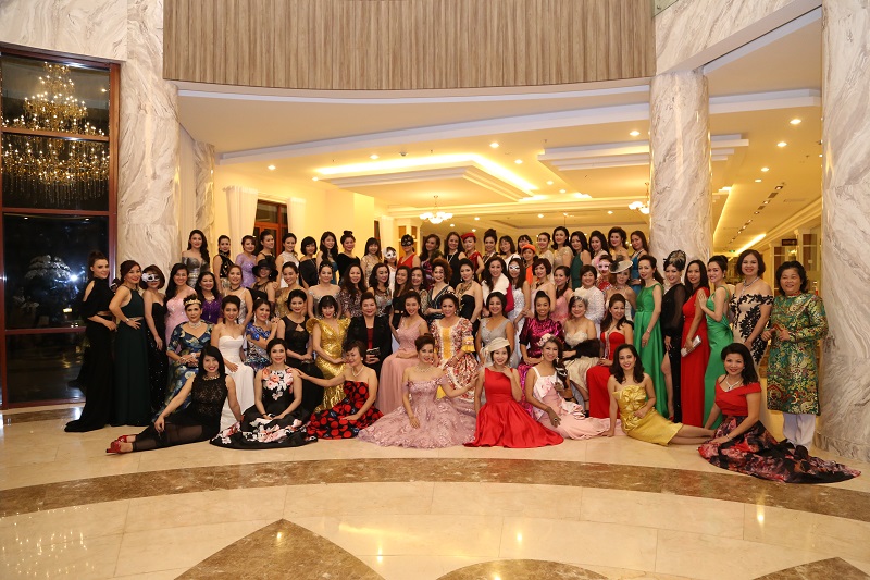 Giao lưu với Nữ hoàng Quyền Năng Phái Đẹp 2015 trước thềm chương trình 2016
