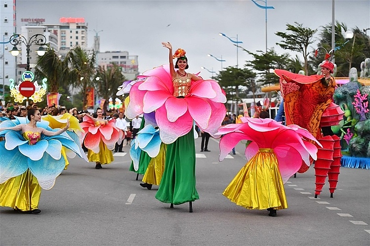 Du lịch Quảng Ninh: Xây dựng điểm đến “an toàn, thân thiện, hấp dẫn” - Kỳ II: Kích cầu bằng trách nhiệm