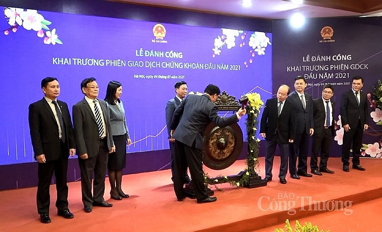 Chứng khoán Việt Nam sức hồi phục nhanh nhất thế giới