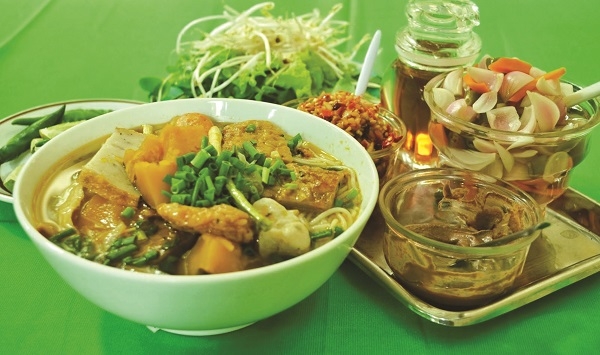 Bún chả cá - món ngon của người Đà Thành dành tặng du khách