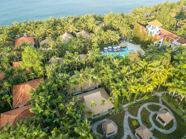 SASCO cùng lúc nhận hai giải thưởng từ TripAdvisor, Agoda