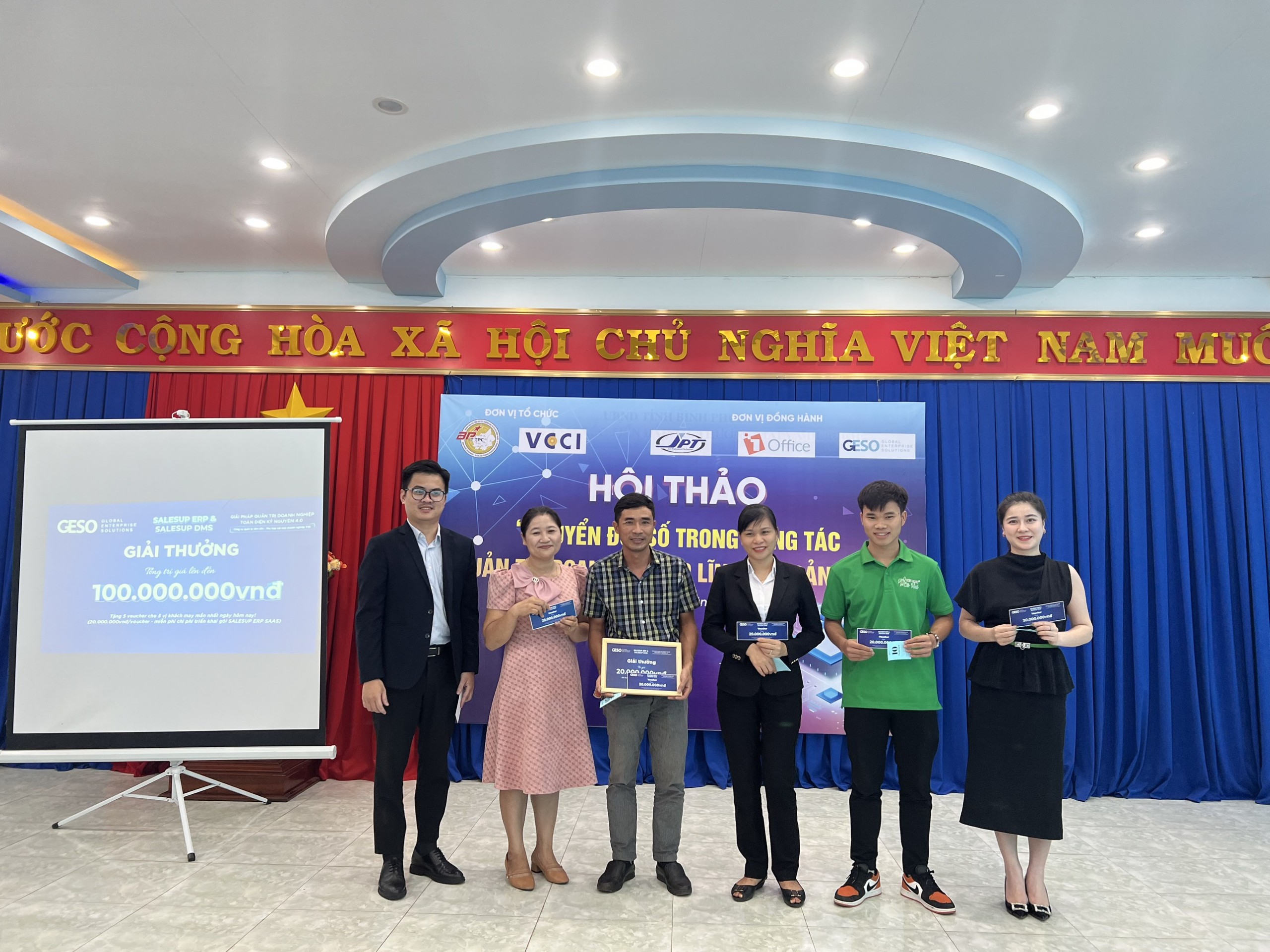 Lan tỏa chuyển đổi số để giúp quản trị doanh nghiệp hiệu quả hơn