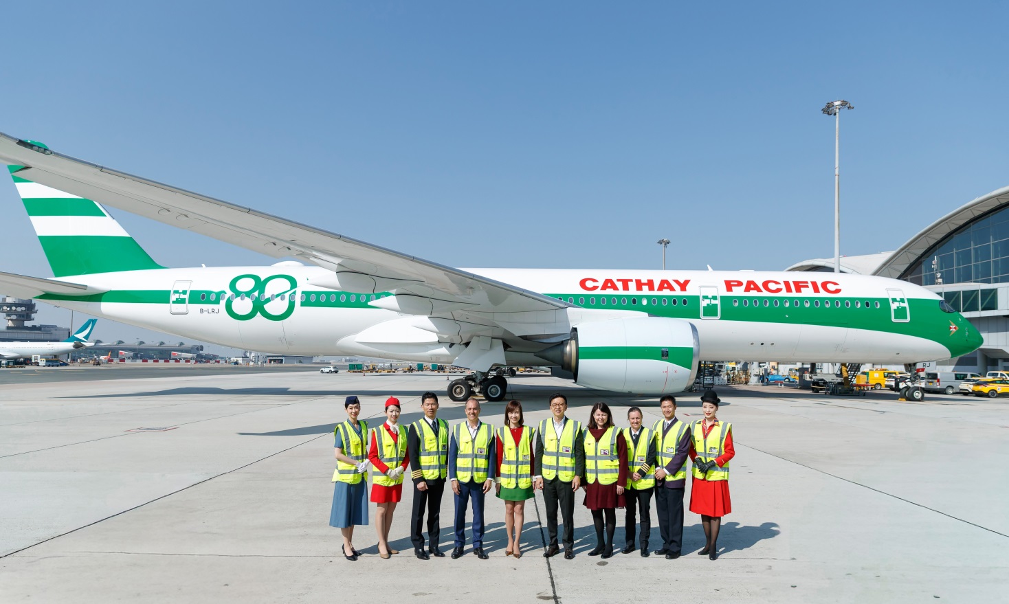 Cathay khởi động chương trình kỷ niệm ‘80 Năm Gắn Kết’