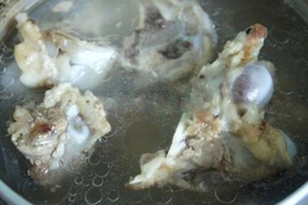 Cách nấu nước lẩu ngon tuyệt trong ngày Tết