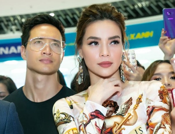Hồ Ngọc Hà sang trọng với váy Dolce Gabbana Đàm Vĩnh Hưng tặng