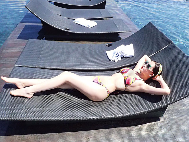 Lê Âu Ngân Anh: "Tôi khó mặc bikini vì lưng gãy, vòng 3 nở nang"