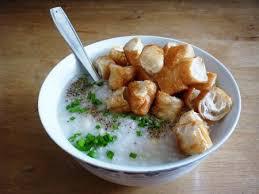 Cách làm cháo sườn Hà Nội, cháo sườn rau củ với quẩy bánh mì ngon tuyệt ăn cả ngày không chán