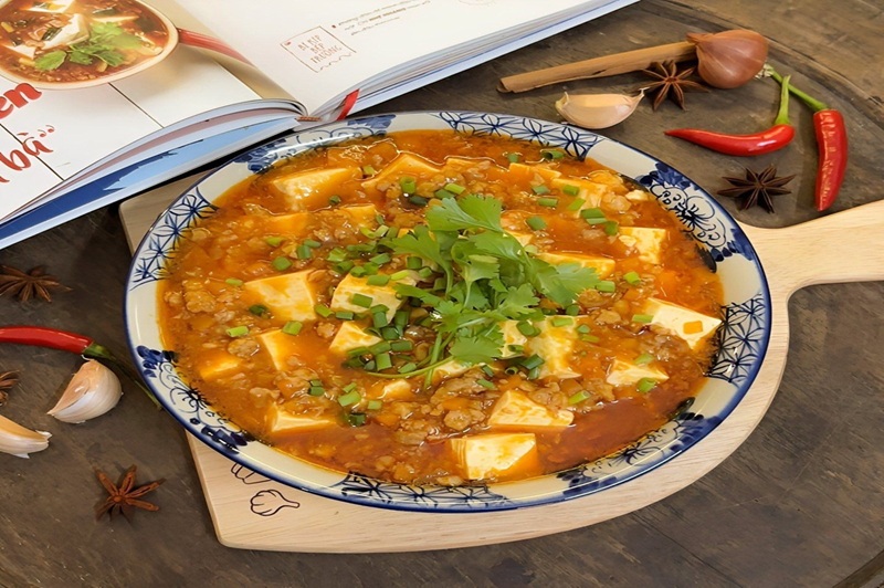 Đậu hũ giá rẻ, dễ kiếm làm món này ăn cùng cơm bao nhiêu cũng hết
