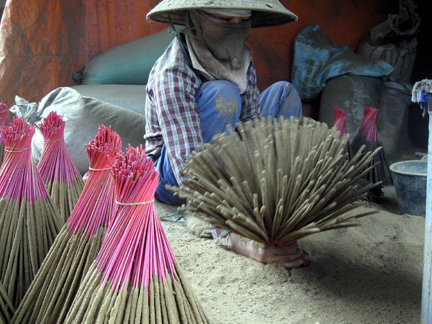 Làng nghề hương thơm Kiền Bái
