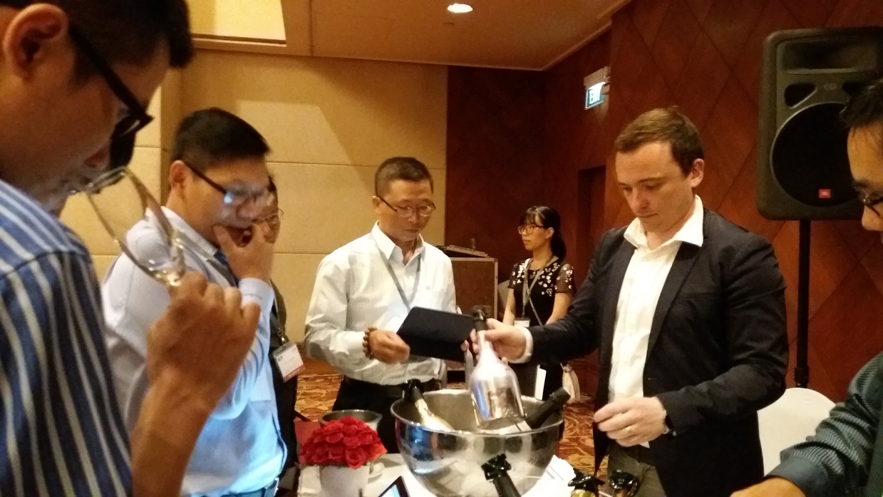 CHƯƠNG TRÌNH THỬ VANG PHÁP lần thứ 8