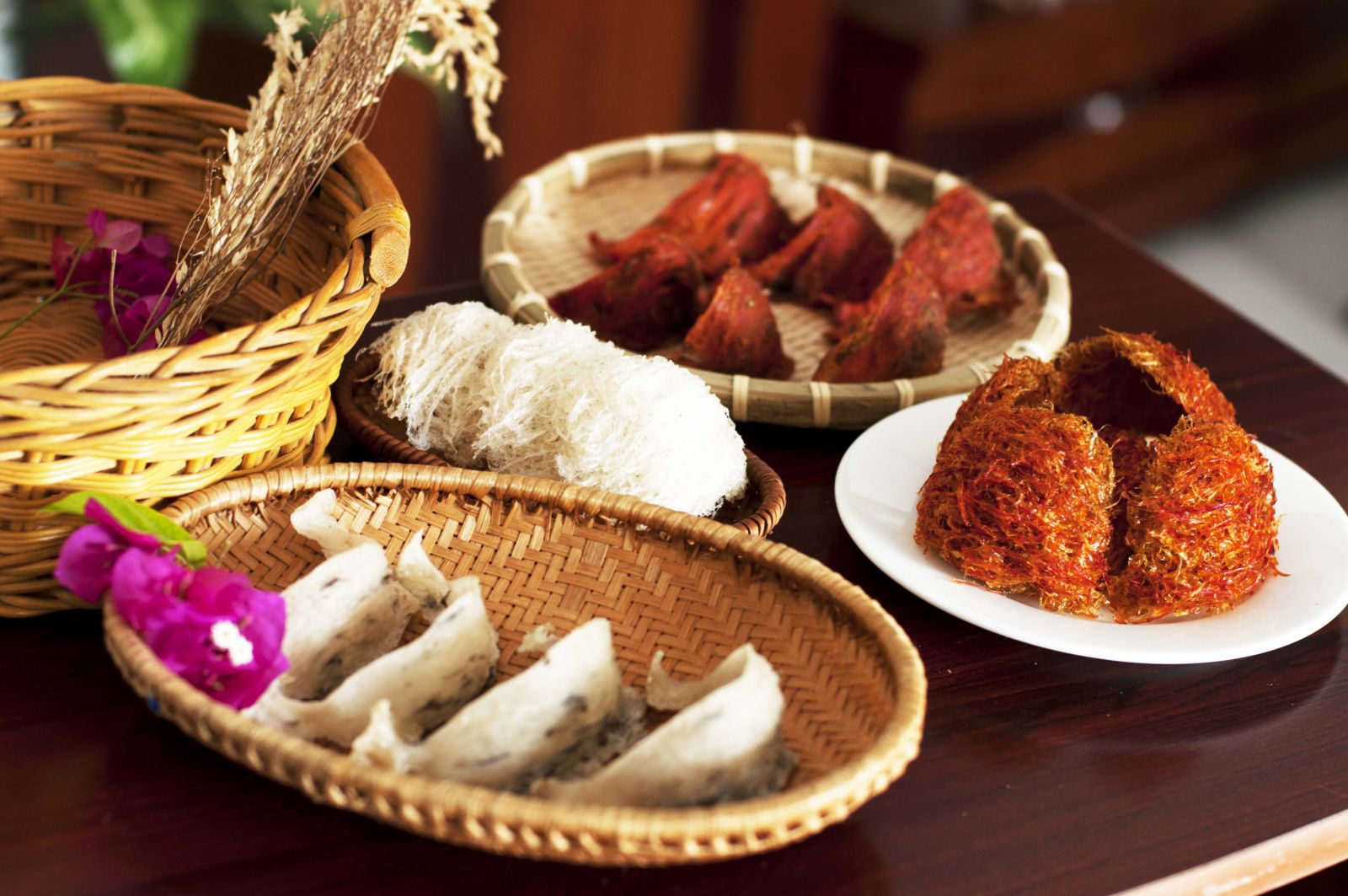 ‘Chắp cánh’ cho yến Việt ‘bay’ vào thị trường tỷ dân
