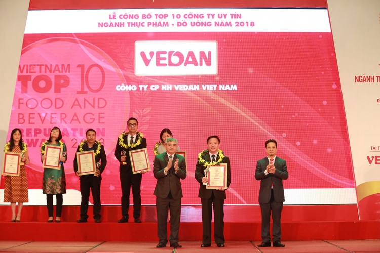 Vedan Việt Nam được vinh danh trong Top 10 Công ty thực phẩm uy tín ngành thực phẩm – đồ uống năm 2018