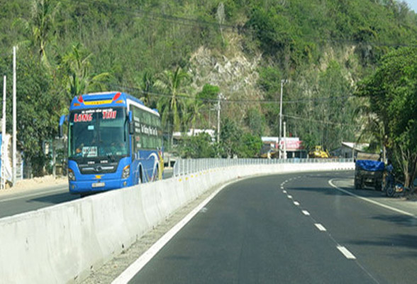 Bình Định: 1300 tỷ đầu tư tuyến đường trục khu kinh tế Nhơn Hội nối dài