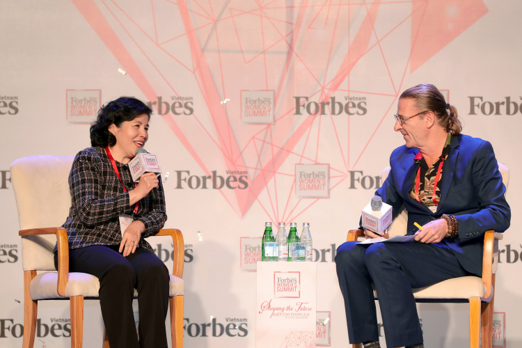 Tổng Giám đốc Vinamilk là người phụ nữ duy nhất được Forbes Việt Nam vinh danh với giải thưởng “Thành tựu trọn đời”