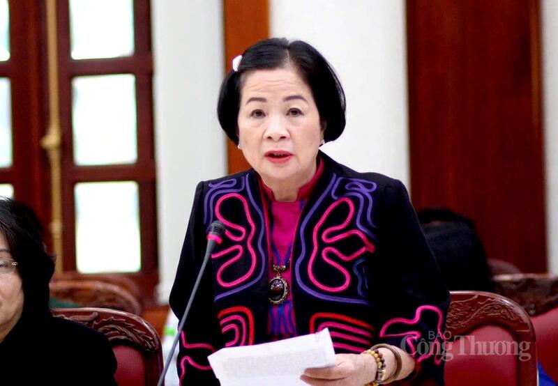 Nữ doanh nhân hơn 40 năm bền bỉ vì cộng đồng