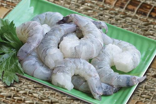 Cách làm món trứng cuộn tôm hấp ngon bổ dưỡng cho bữa tối