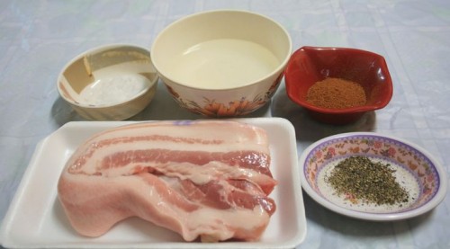 Cách làm thịt heo quay da giòn bằng lò nướng tại nhà