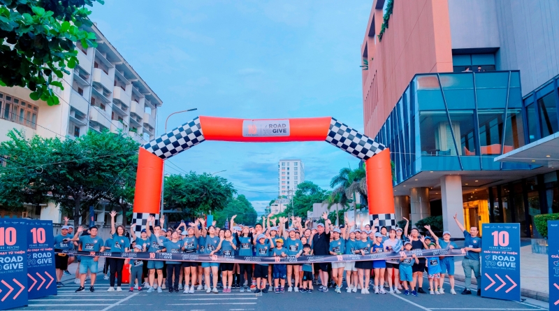 Giải chạy từ thiện Road to Give Nha Trang 2024