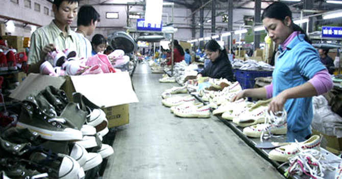 Thương hiệu Việt “vang bóng một thời” vật lộn ở tuổi 60