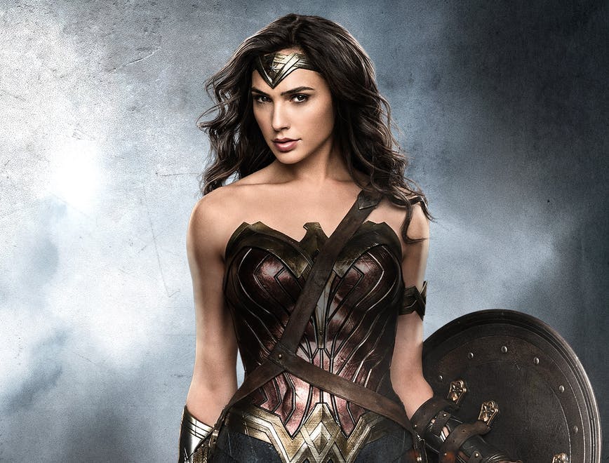 Wonder Woman “Gal Gadot“ tỏa sáng trong bộ sưu tập thường niên của Tiffany & Co.