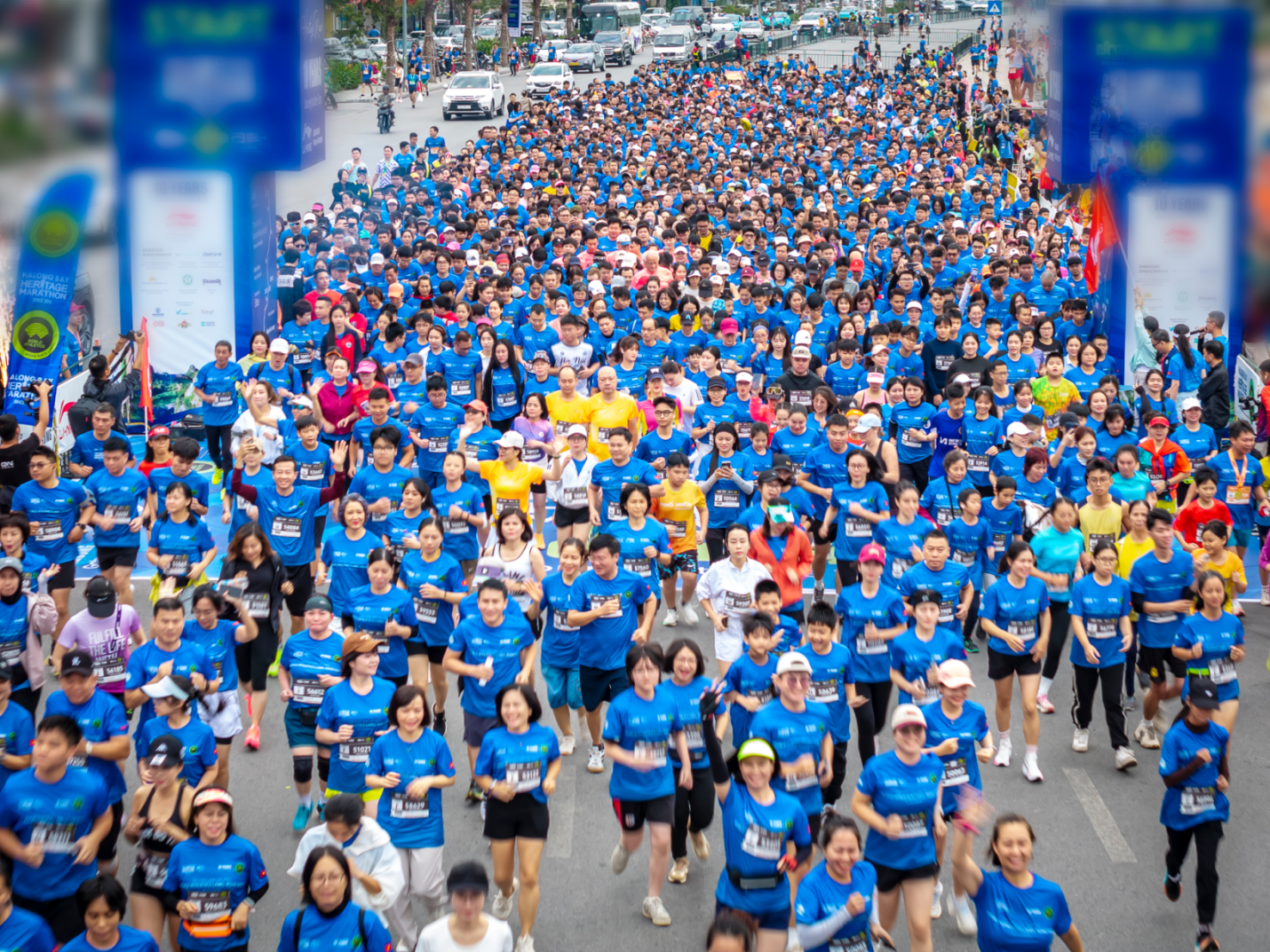 Khởi động Giải “Chạy giữa kỳ quan” Global Gate Hạ Long ESG++ Marathon 2026