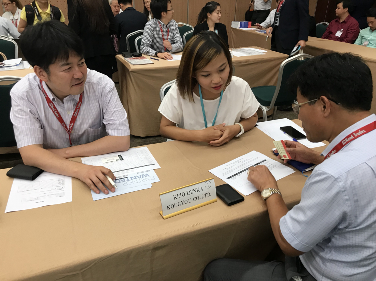 Việt Nam nhiều cơ hội trở thành “công xưởng mới của thế giới”