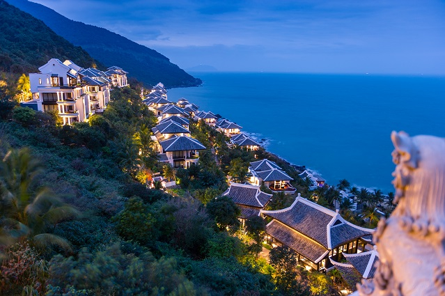 InterContinental Danang Sun Peninsula Resort lọt “Top 4 khu nghỉ dưỡng hàng đầu thế giới”