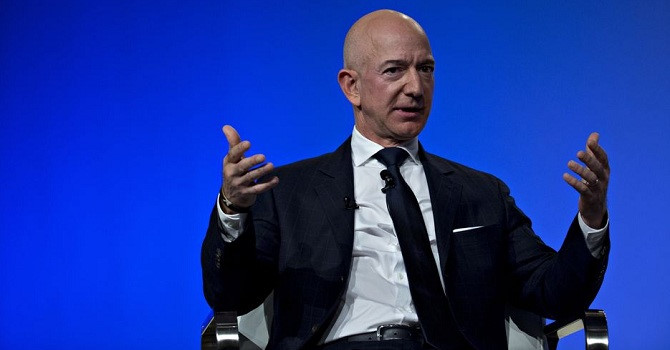 Jeff Bezos sắp mất ngôi vị giàu nhất thế giới?